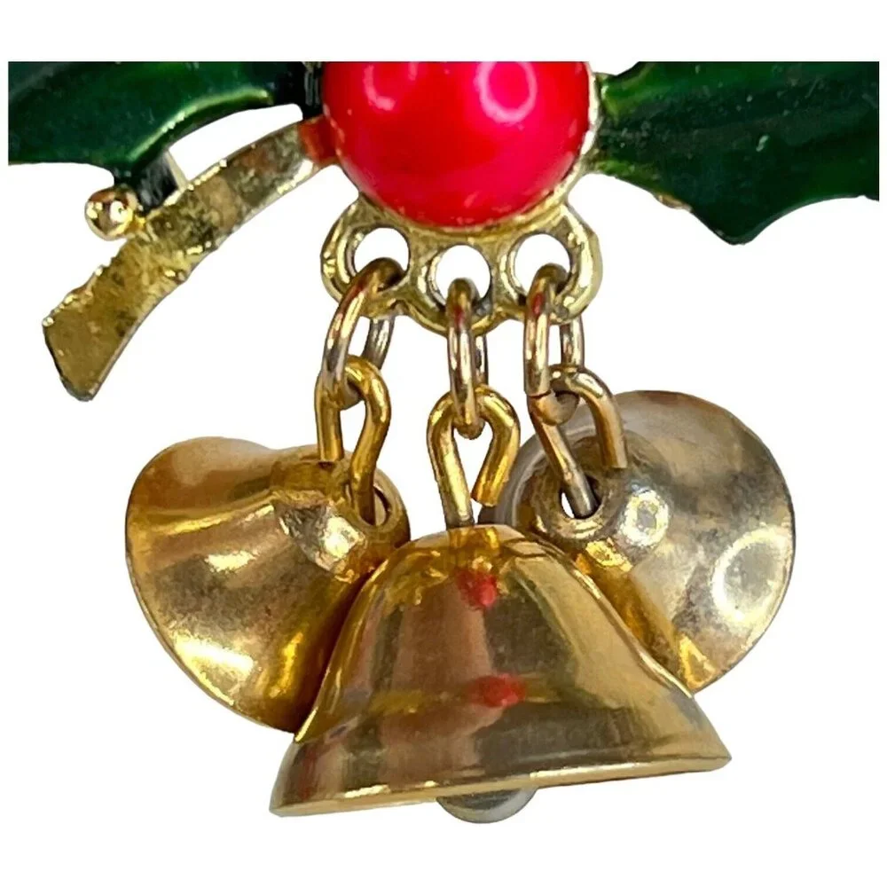 Christmas Brooch Holly Berry 3 Bells Gold‎ Tone Green Enamel Jewelry Pin Vintage